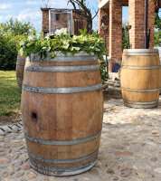 Tonneau de decoration table bar 225 litres en bois de chêne massif